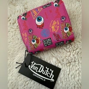 Von Dutch NWT Pink Eye Graphic Wallet